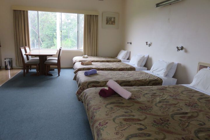 Room 7 of 31