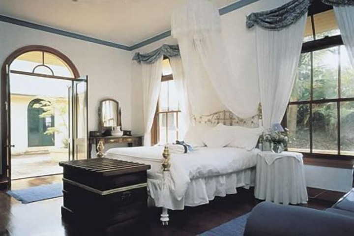Room 3 of 63