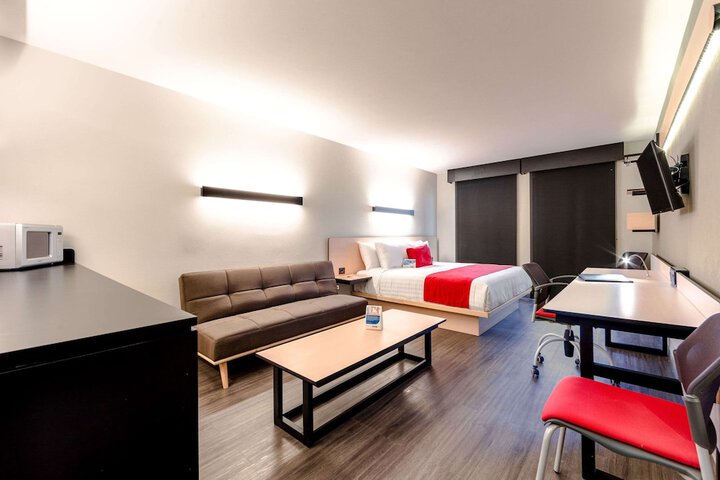 Room 17 of 50