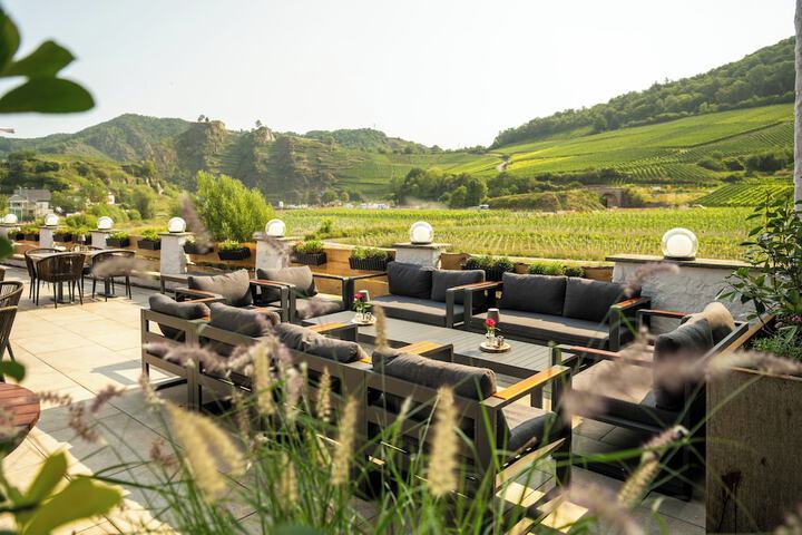 Terrace/Patio 5 of 16