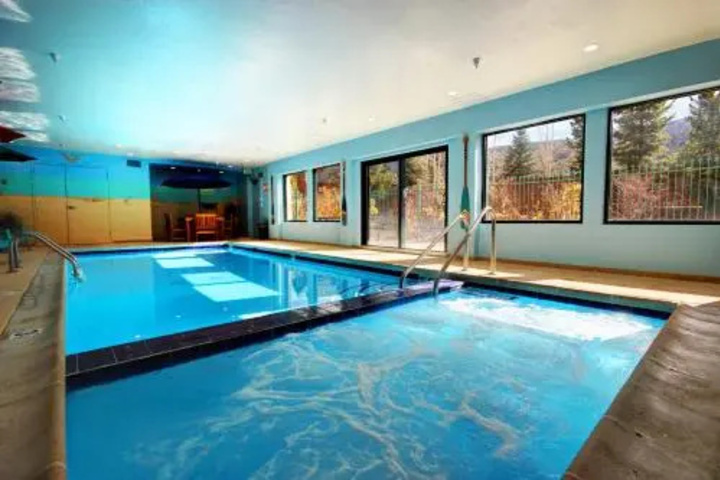 Pool 15 of 24