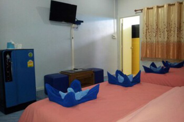 Room 17 of 24