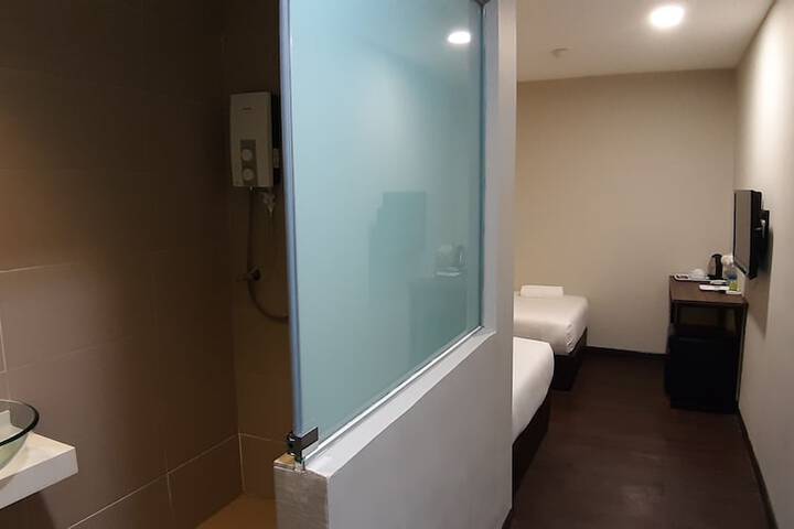 Room 117 of 138