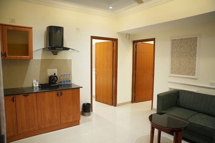 Room 32 of 70