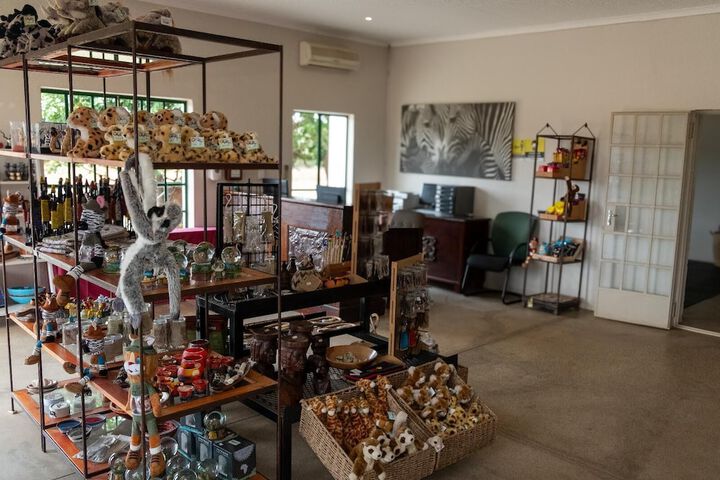 Gift Shop 145 of 198