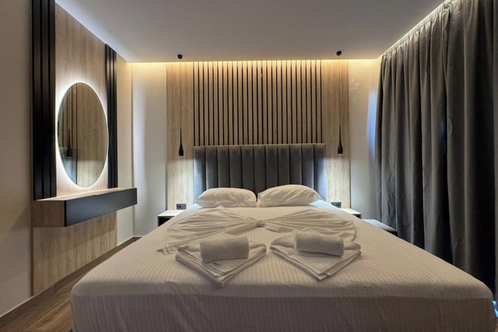 Room 44 of 85