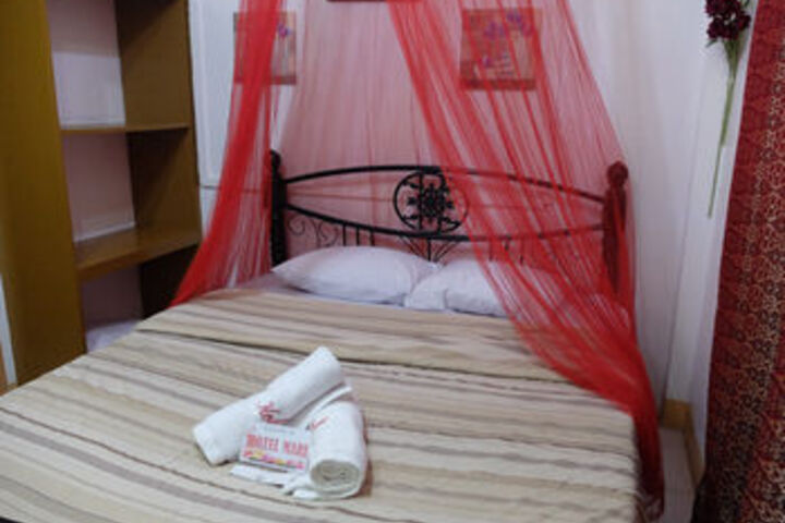 Room 42 of 68