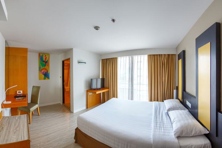 Room 17 of 101