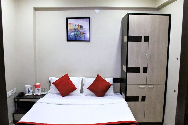 Room 12 of 47