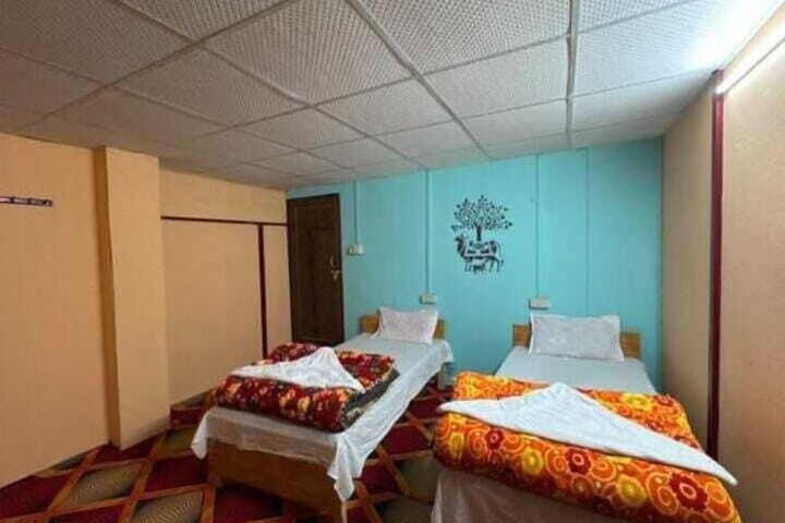 Room 4 of 21