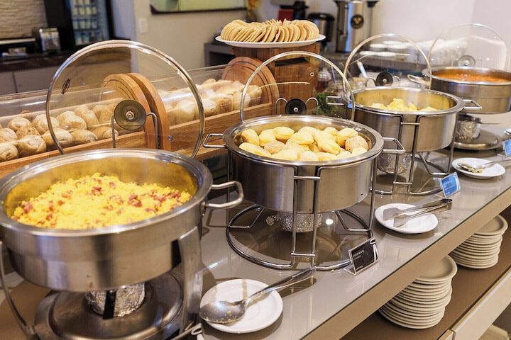 Breakfast/Coffee Service 42 of 55