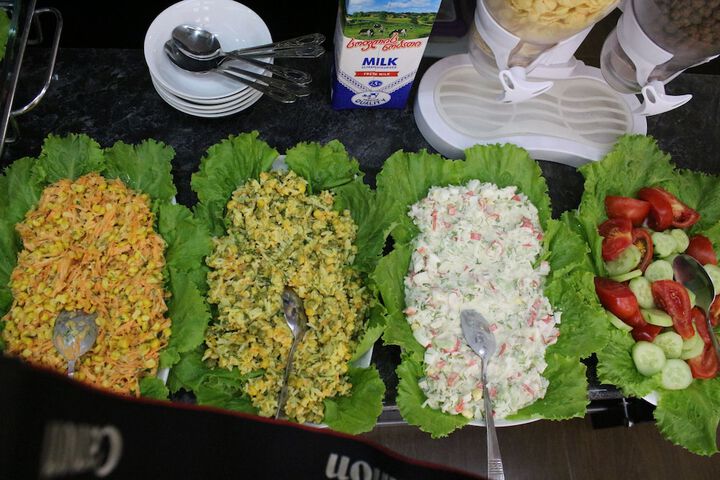 Dining 70 of 94