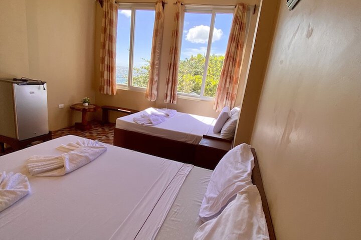 Room 14 of 24