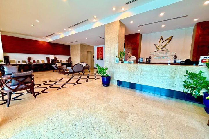 Guest Lobby