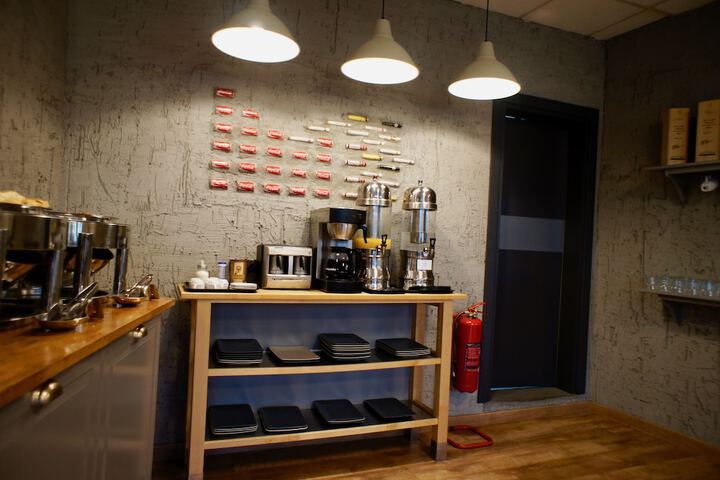 Breakfast area