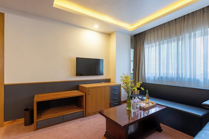Room 36 of 126