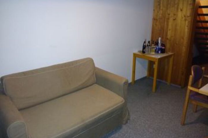 Room 69 of 79