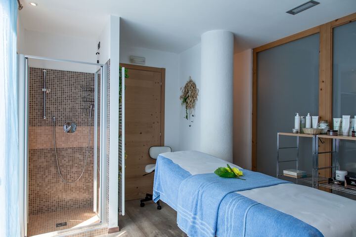 Relaxing Spa