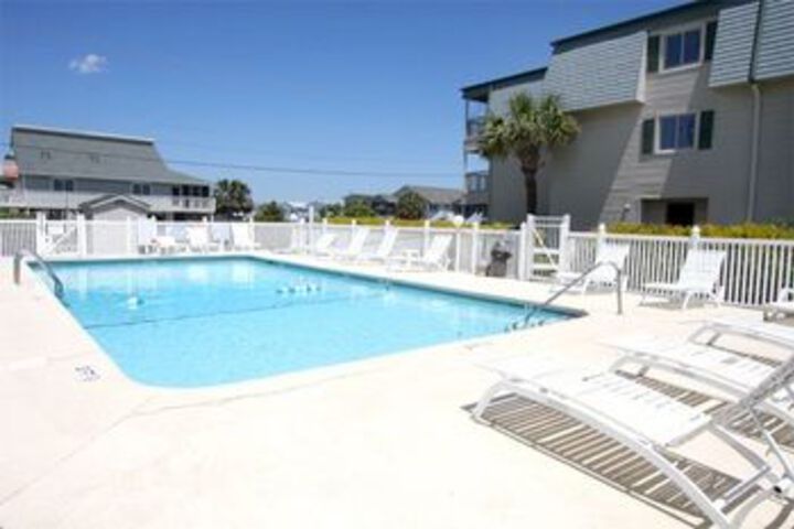 Pool 9 of 11