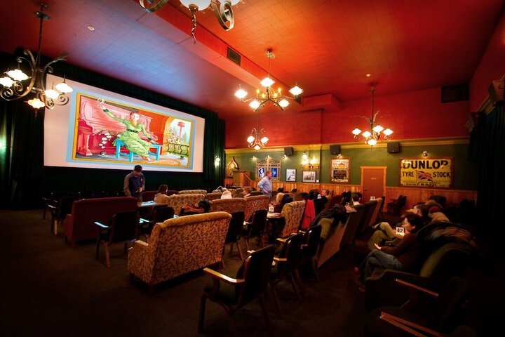 Entertainment 22 of 42