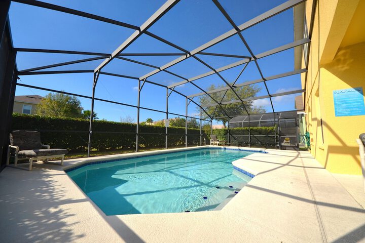 Pool 12 of 15