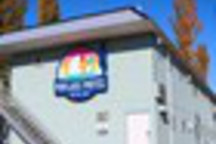 Hotel 140 of 147