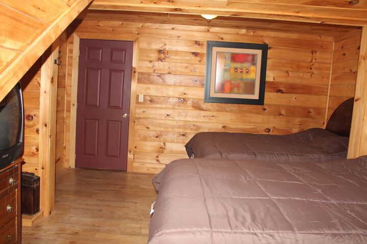Room 16 of 128