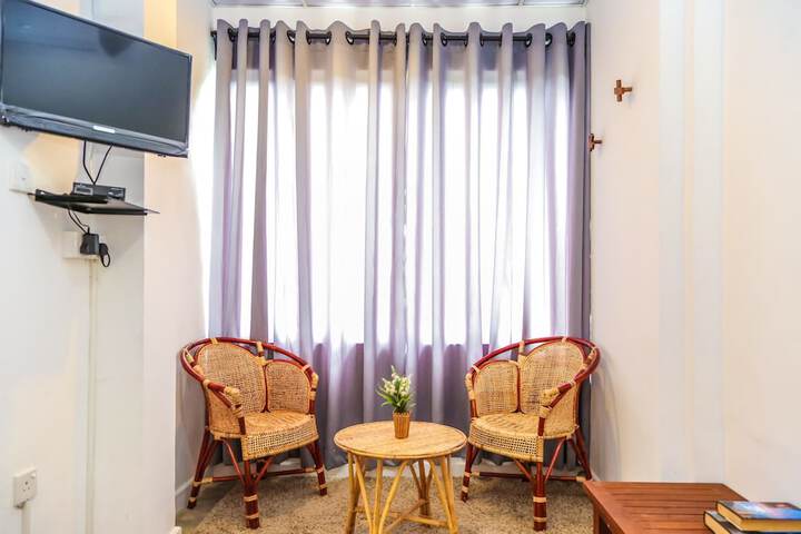 Room 10 of 44