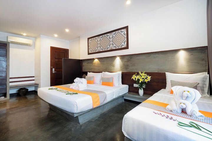 Room 18 of 116