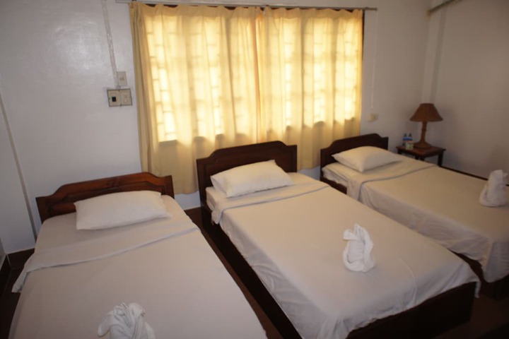 Room 2 of 14