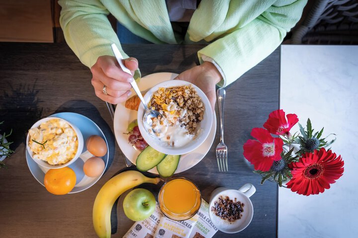 Breakfast/Coffee Service 79 of 104