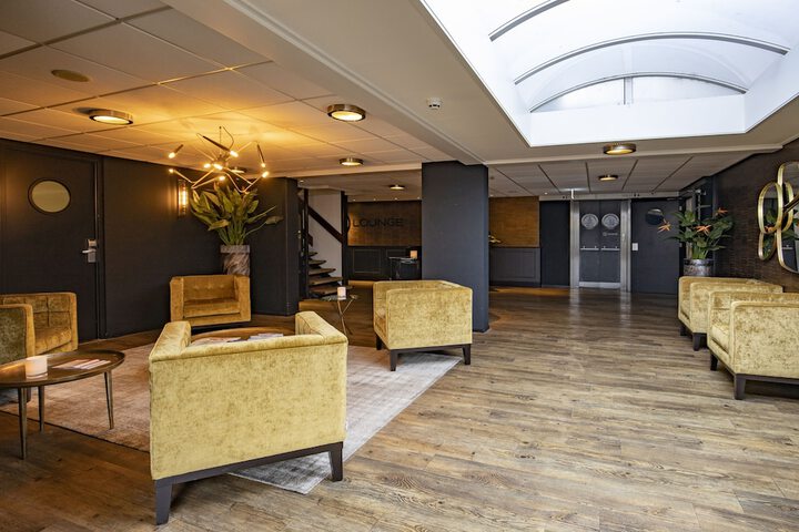 Lobby Entry