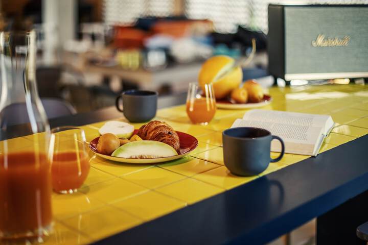 Breakfast/Coffee Service 20 of 21