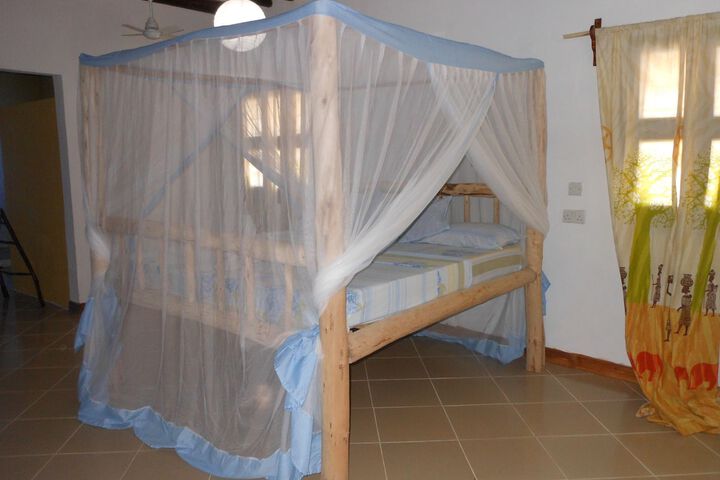 Room 8 of 161