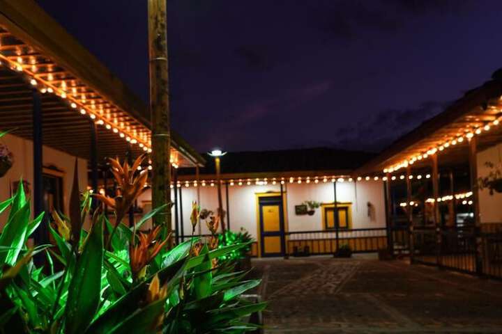 Terrace/Patio 6 of 12