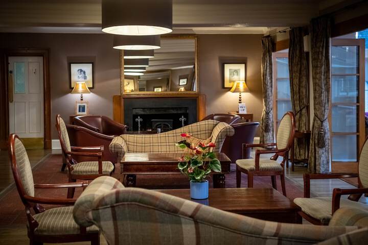 Lobby Entry