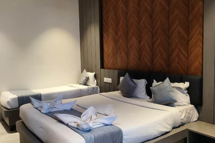 Room 42 of 54