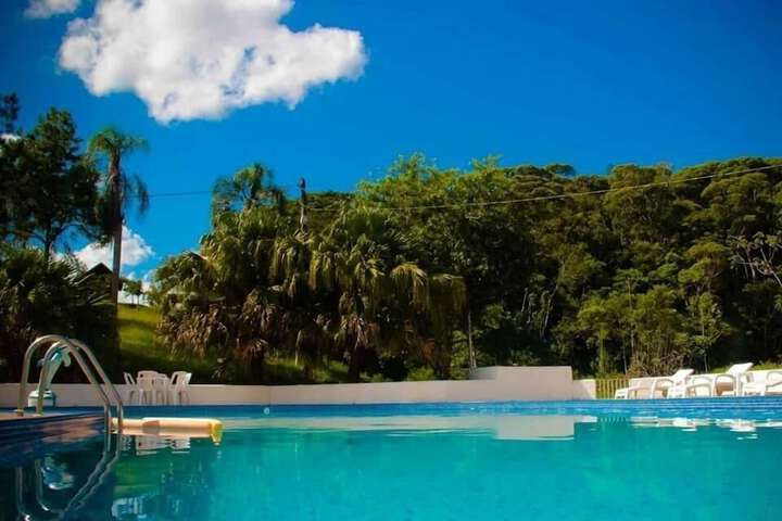Pool 17 of 65