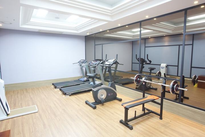 Hotel Gym