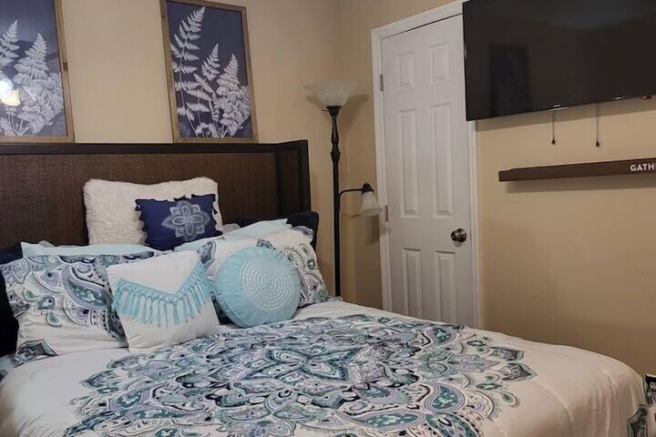 Room 6 of 29