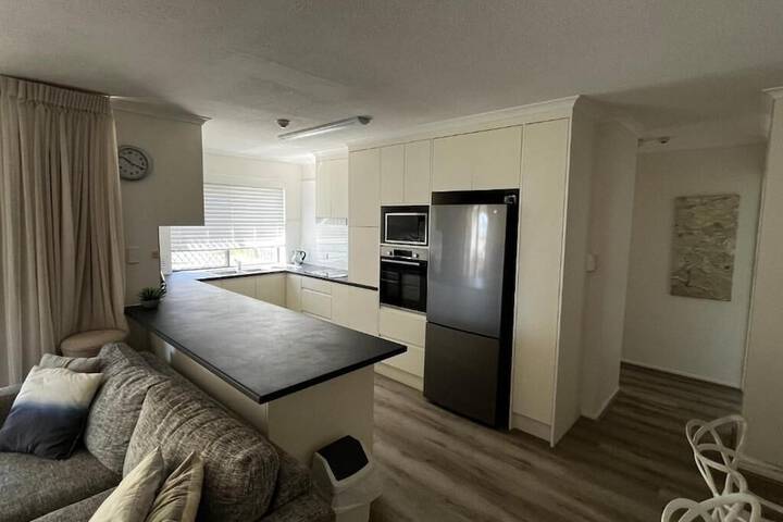 Room 10 of 107