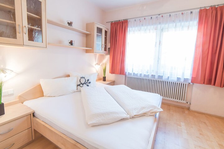 Room 6 of 46