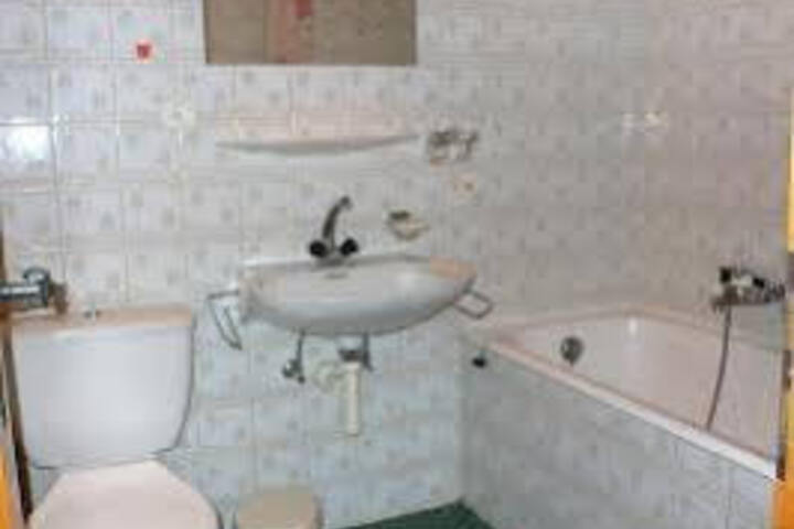 Square Poste 341