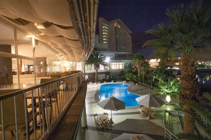 Pool 63 of 124