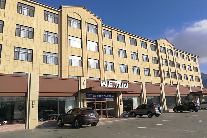 Hotel 4 of 11