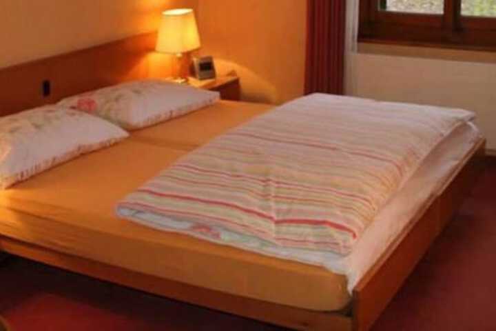 Room 2 of 12