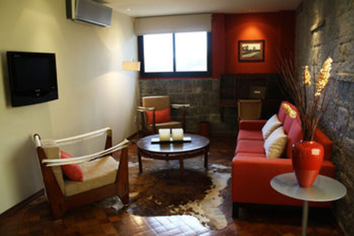 Room 13 of 29