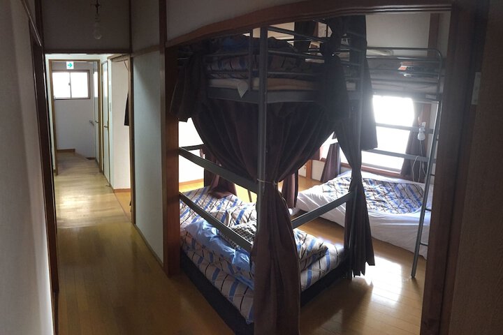 Room 29 of 45