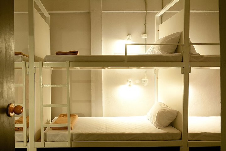 Room 18 of 35