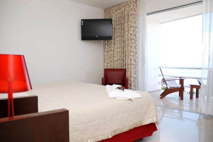 Room 10 of 44